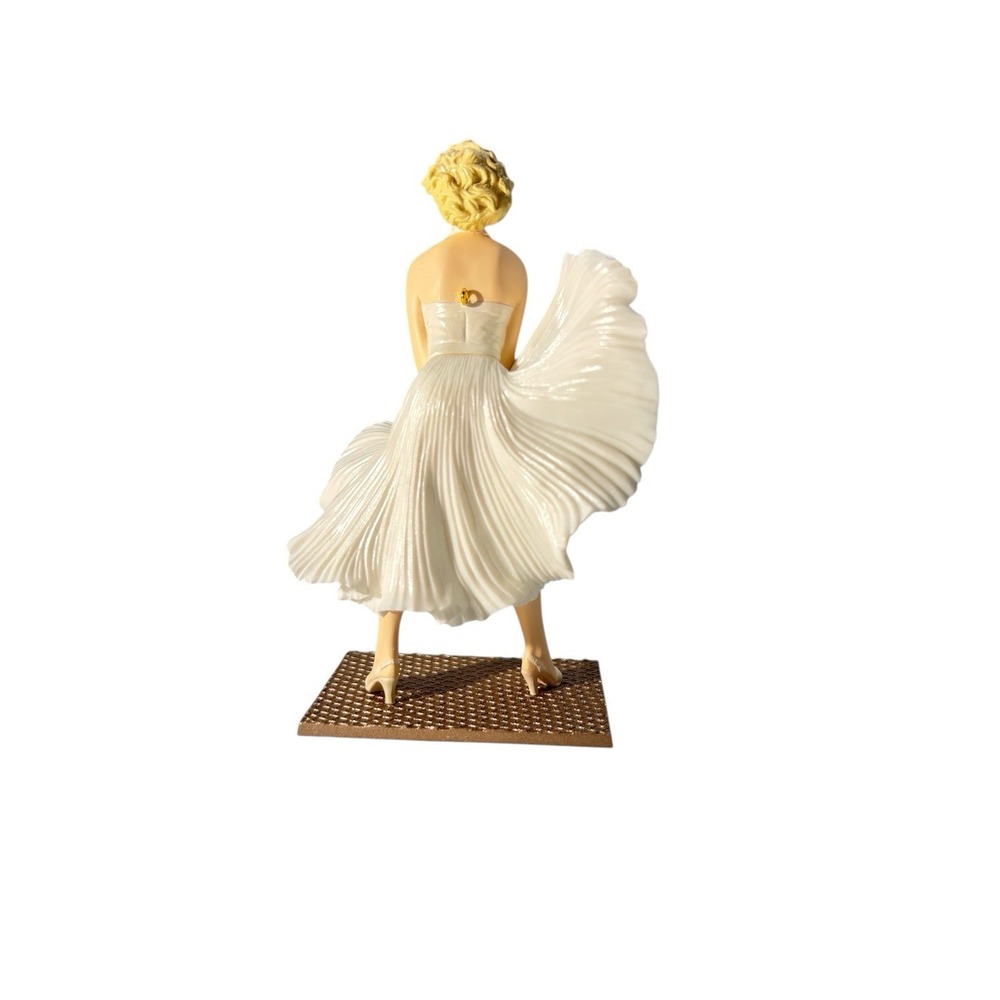 Christmas Ornament Marilyn Monroe‎ Hallmark Keepsake Collector Series 1998 - Picture 4 of 11